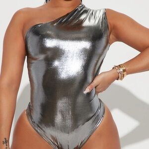 Fashion nova body suit